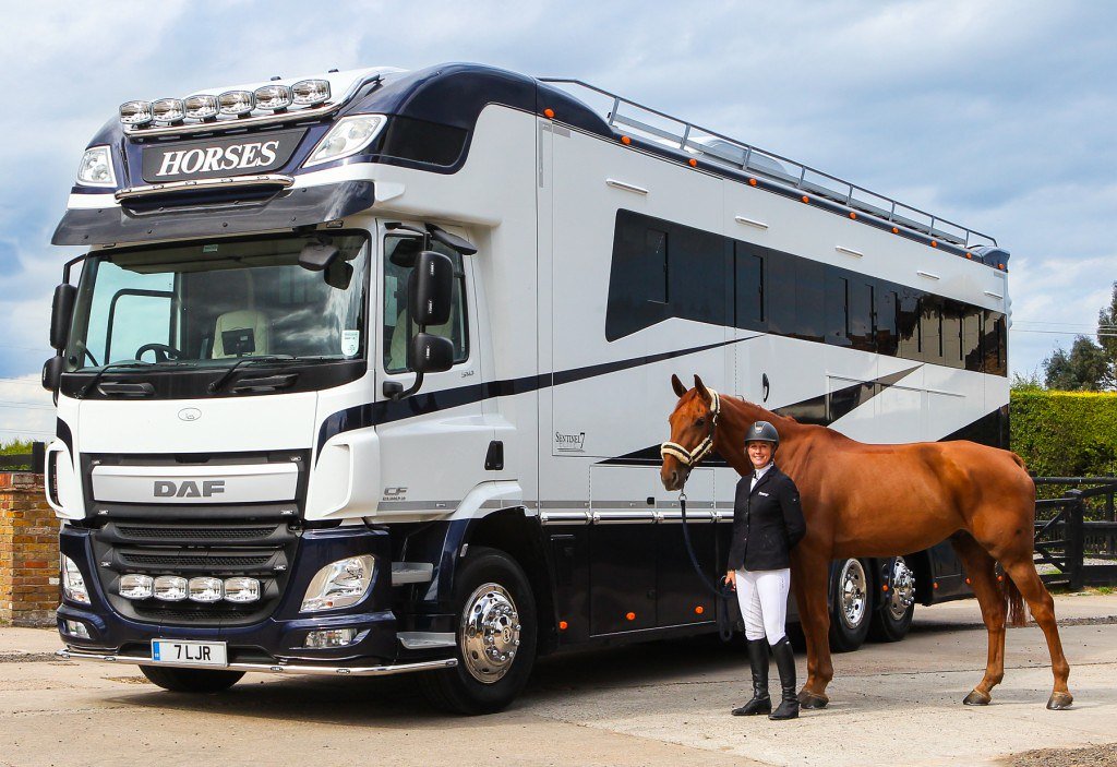 horsebox (2)